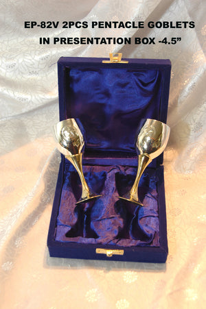 EP 82V PAIR OF PAGAN        