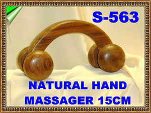 S 563 WOODEN NATURAL HAND MASSAGER         