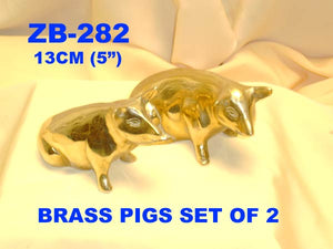 B 282 BRASS PIGS SET OF 2         